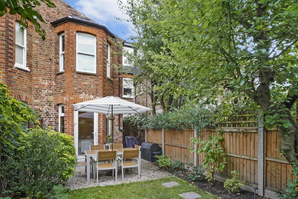 79a Churchill Road - cxrmwn9 Le6803qwx V8 P0.jpg