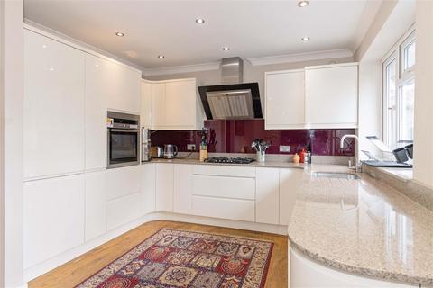 9 Caisters Close, Hove, BN3 6GQ