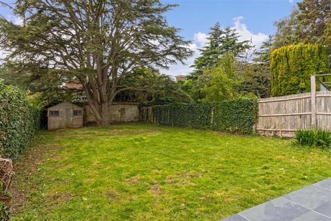 9 Caisters Close, Hove, BN3 6GQ