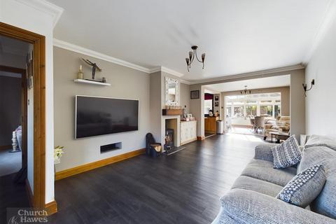 5 bedroom detached house for sale, Mill Close, Tiptree