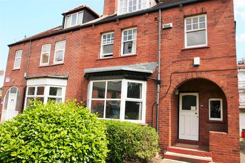 5 bedroom semi-detached house to rent, St Michaels Lane, Headingley, Leeds, LS6 3BR