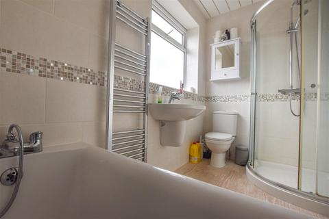 2 Bethune Avenue, Hessle, HU13 9ES