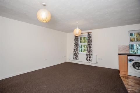 2 bedroom flat for sale - Johnson Court, Northampton