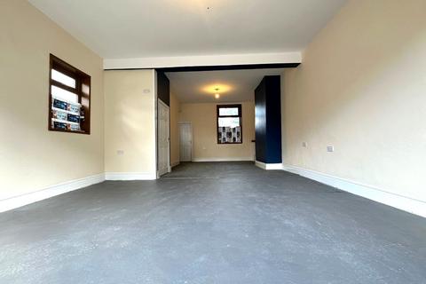 Office to rent, Queens Park Road, Blackburn. Lancs. BB1 1SE