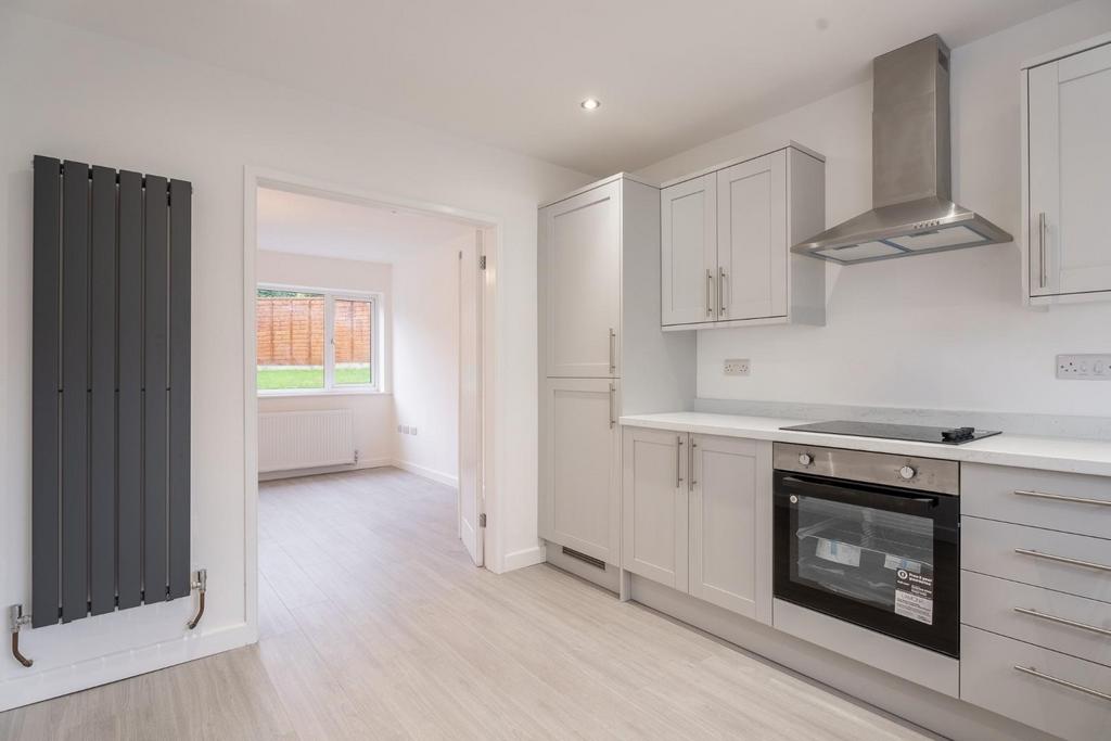 St Andrews Close-16.jpg