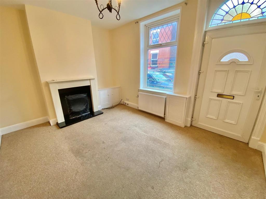 Pownall Street, Macclesfield 2 bed terraced house for sale - £250,000