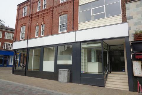 Retail property (high street) to rent, Skinnergate, Darlington