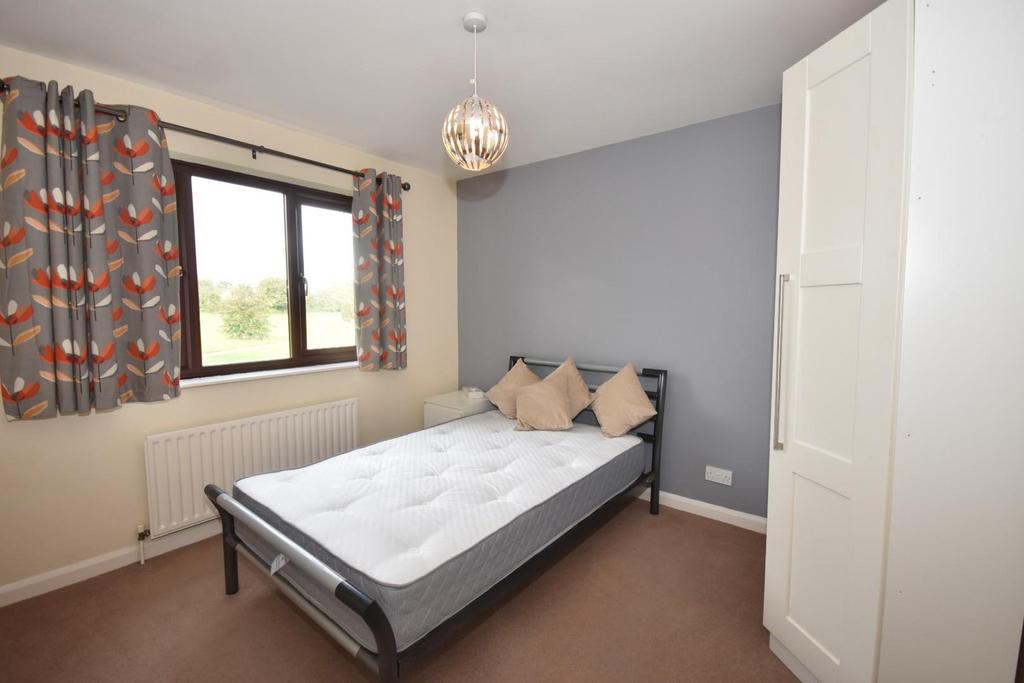 Bedroom.jpg
