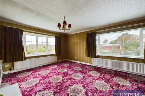 3 bedroom detached bungalow for sale - Bronte Close, Scarborough