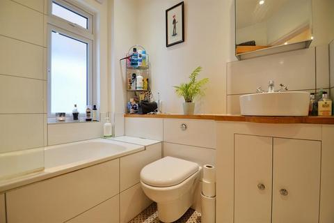 Ground Floor Flat, 12 Shalimar Road, London, W3 9JD