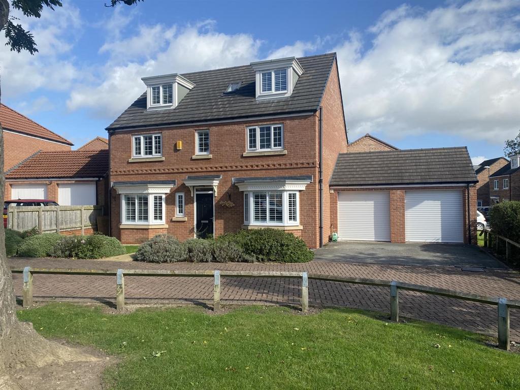 Sycamore Avenue, Aiskew, Bedale 5 bed detached house for sale £525,000