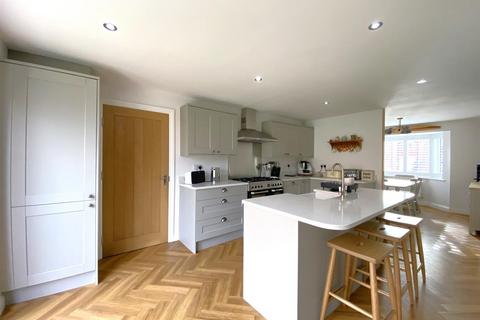 5 bedroom detached house for sale - Sycamore Avenue, Aiskew, Bedale