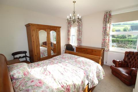 2 bedroom detached house for sale, Marple Road, Charlesworth, Glossop