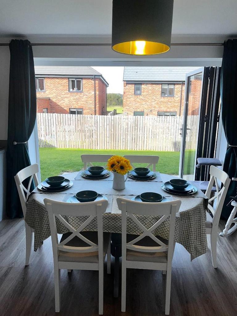 Mooney Crescent, Callerton, Newcastle Upon Tyne 4 bed detached house