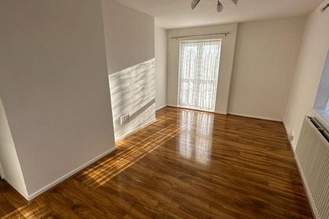 2 bedroom house to rent - Corwell Gardens, Uxbridge UB8
