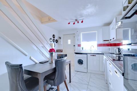 38 Thamley, Purfleet-on-thames, RM19 1GB