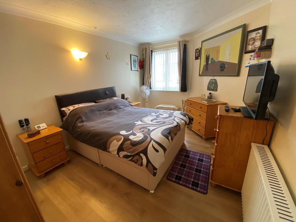 Bedroom Two.jpg