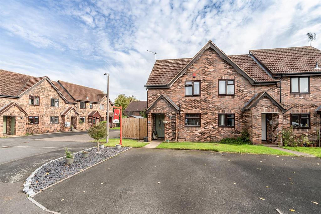Hertford Way, Knowle, Solihull 2 bed end of terrace house for sale £