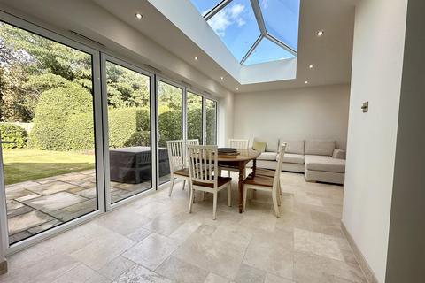 32 Burses Way, Hutton, Brentwood, CM13 2PL