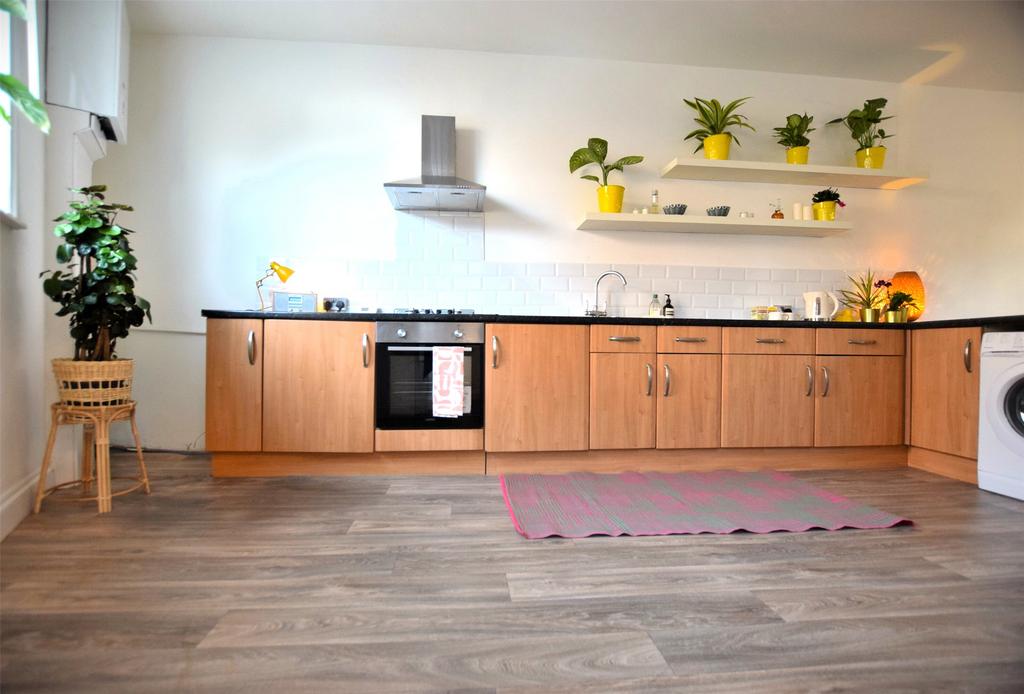 Fitted Kitchen