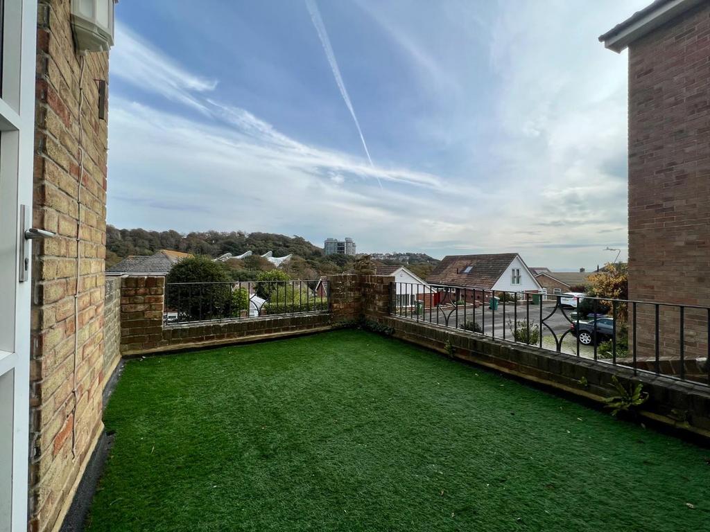 Side Terrace.jpeg