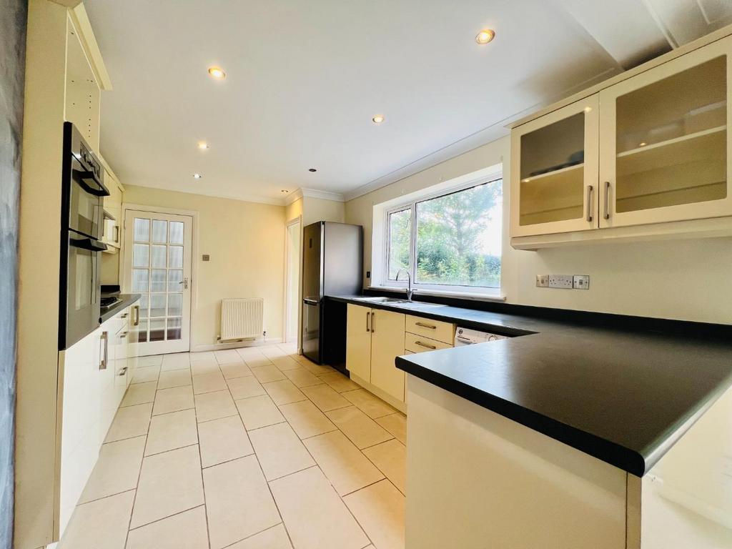 Fitted Kitchen.jpeg