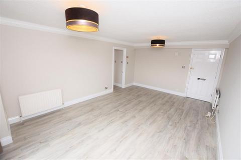 1 bedroom flat for sale, Moorhead Court, Ocean Village, SO14