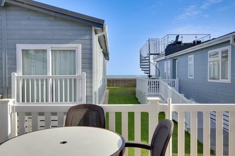 2 bedroom lodge for sale, Mudeford, Christchurch, BH23