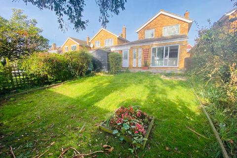 136 Bridgewater Drive, Northampton, NN3 3BB