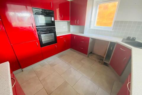 136 Bridgewater Drive, Northampton, NN3 3BB
