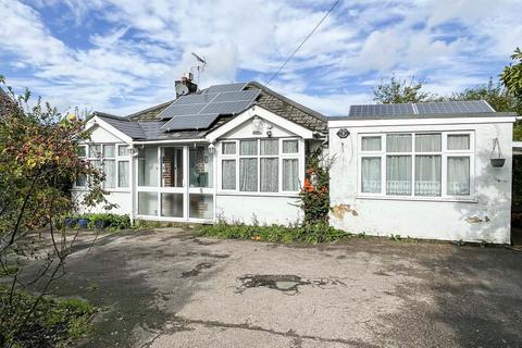 4 bedroom bungalow for sale, Sheering Mill Lane, Sawbridgeworth, CM21