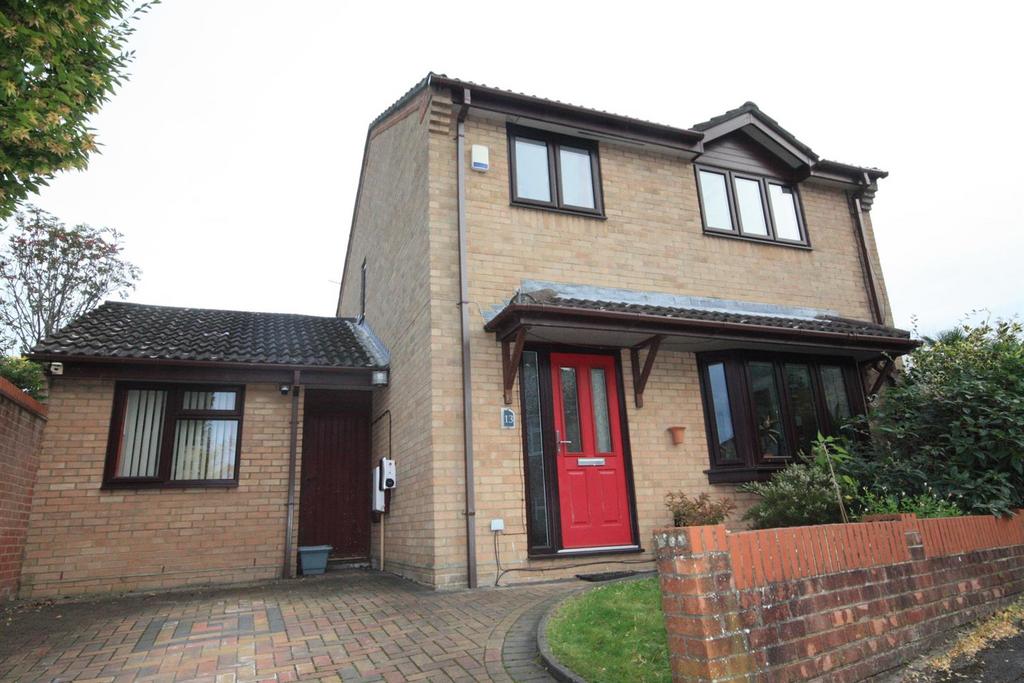 Adur Close, West End, Southampton 3 bed detached house for sale £400,000
