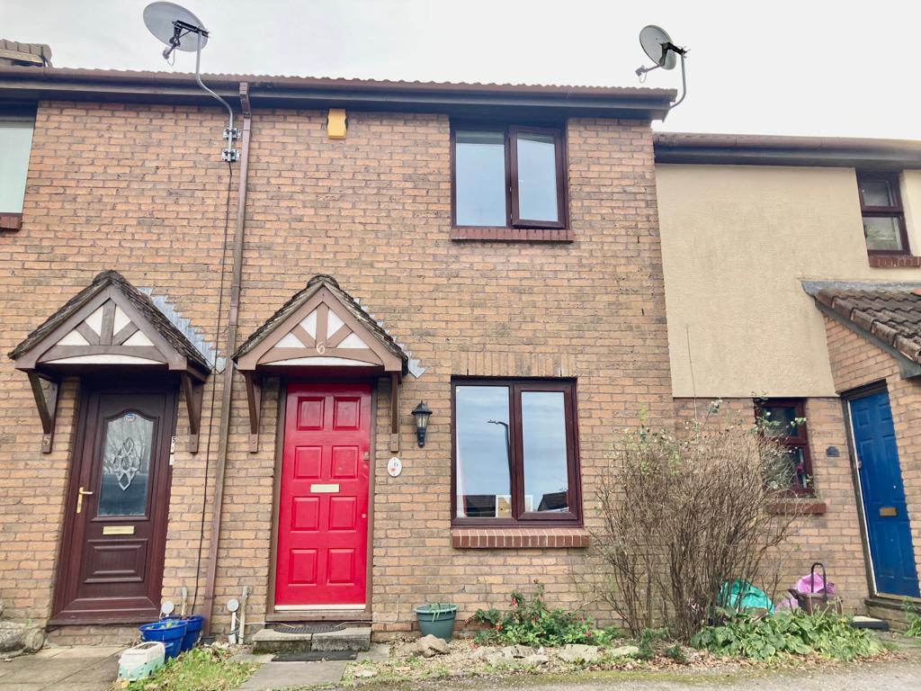 Rosemary Close, Tycoch, Swansea 2 bed terraced house for sale £155,000
