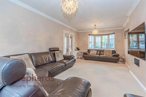 4 bedroom detached house for sale, Long Grove Close, Broxbourne EN10