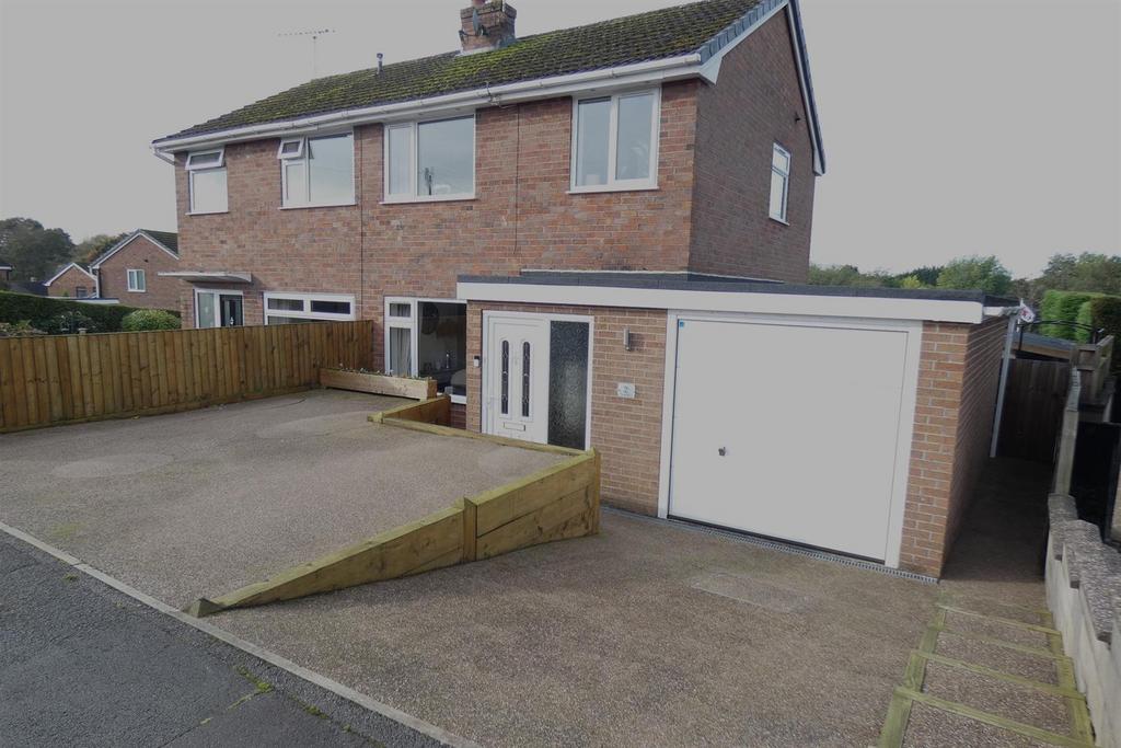 Thorley Drive, Cheadle, Stoke On Trent 3 bed semidetached house for