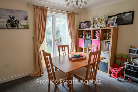 undefined, Russett Close, Barwell