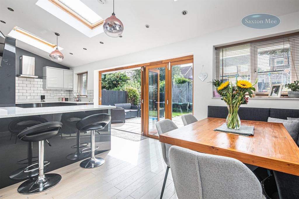 Park Road, Stannington, S6 4 bed semidetached house for sale £320,000