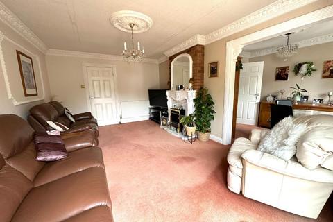 4 Crabb Tree Drive, Northampton, NN3 5DR