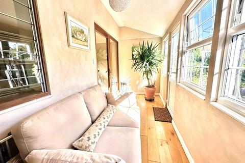 122 Broadway, Gillingham, ME8 6DP