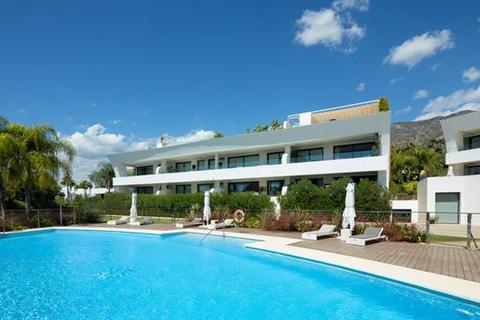 3 bedroom penthouse, Reserva de Sierra Blanca, Marbella, Malaga
