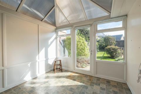 12 Cleevemount Close, Cheltenham, GL52 3HP