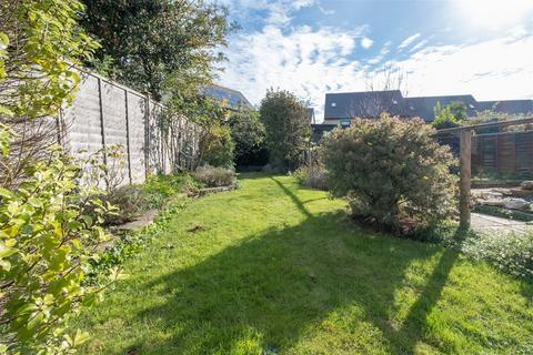 12 Cleevemount Close, Cheltenham, GL52 3HP