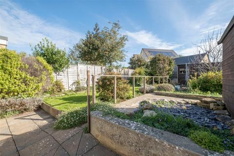 12 Cleevemount Close, Cheltenham, GL52 3HP