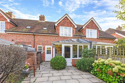 2 bedroom retirement property for sale, Cowdray Court, North Street, Midhurst, West Sussex, GU29