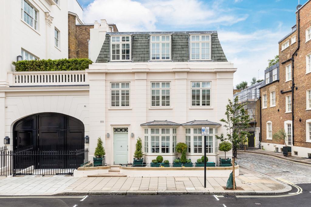 Wilton Street, Belgravia, London SW1X 4 bed end of terrace house for sale £8,950,000