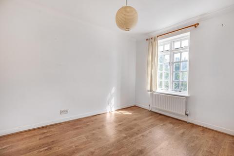 14 Bellamy Street, London, SW12 8BU