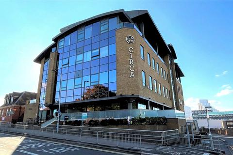 undefined, The Ring, Bracknell, Berkshire, RG12
