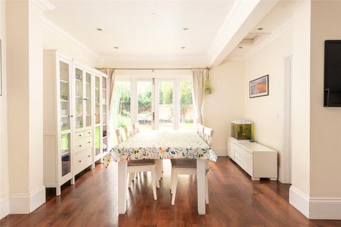 13 Lansdowne Road, Bedford, MK40 2BY