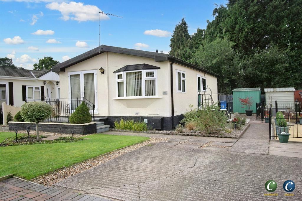 The Pines Homes Park, Huntington, Cannock, WS12 4QZ 2 bed mobile home