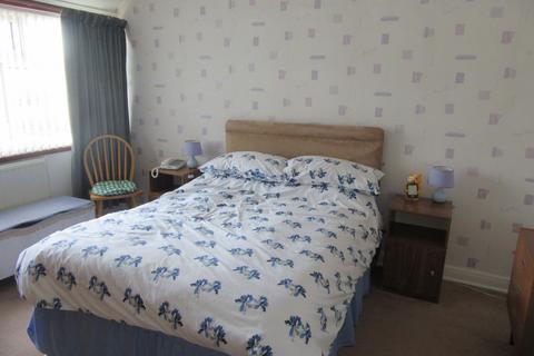 27 Chatsworth Road, Rainhill, Prescot, L35 8LE